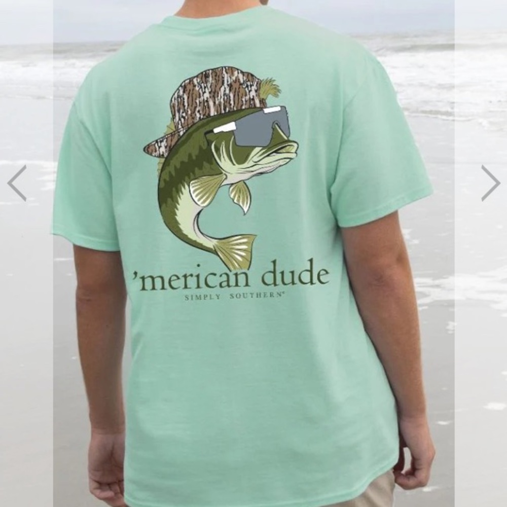 ‘Mercian dude Simply Southern top